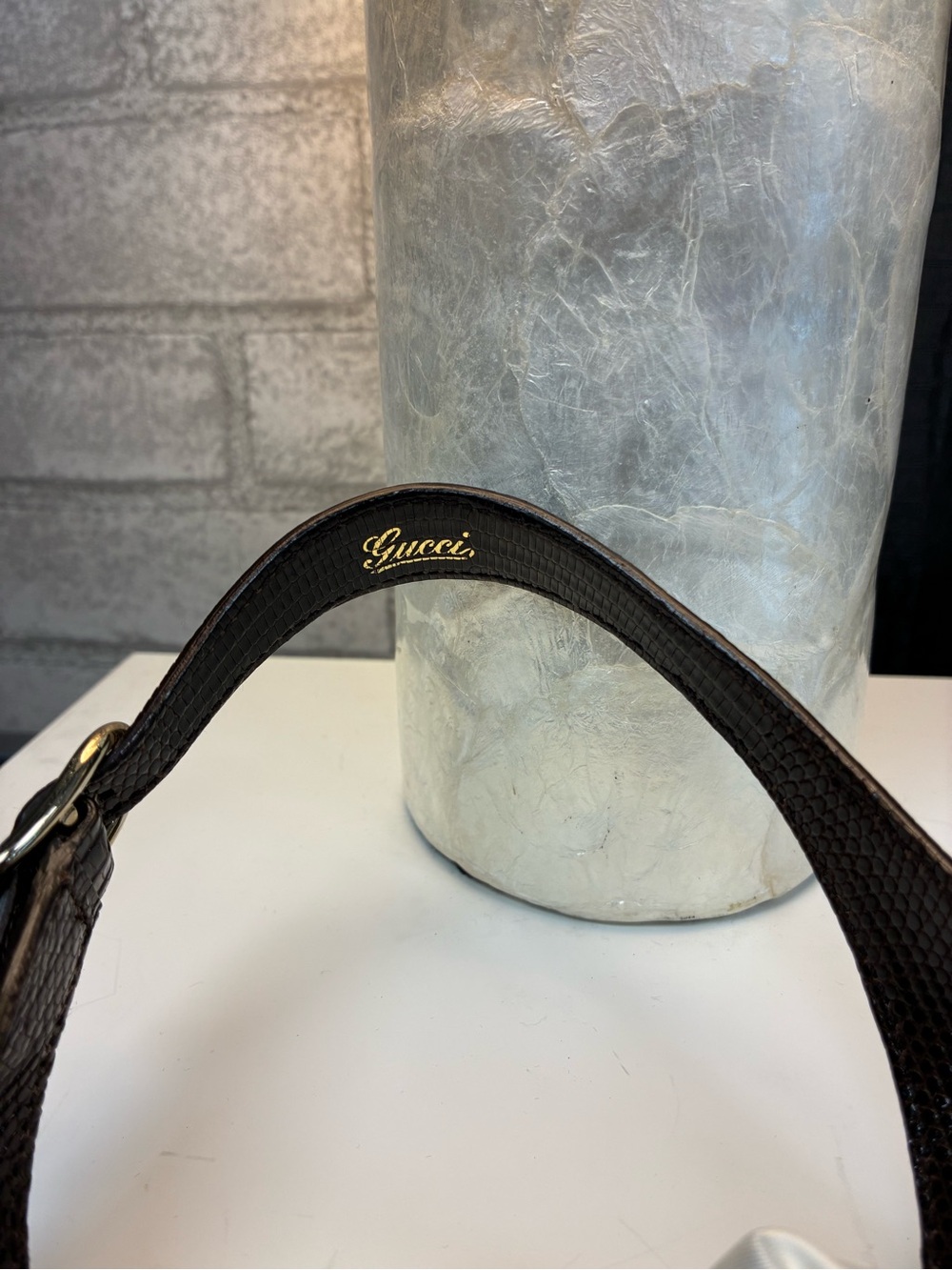 Gucci White Canvas Shoulder Bag with Brown & Burgundy Horsebit Motif - Picture 5 of 7